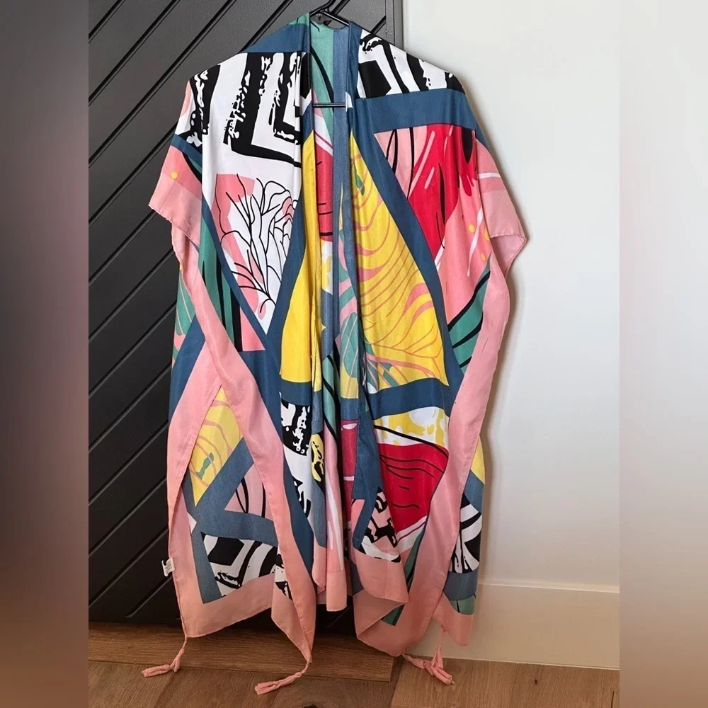 Duster/cover up. Excellent condition. One size.